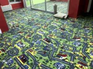 Dinarsu Kids Clup 15 Bukle Halı