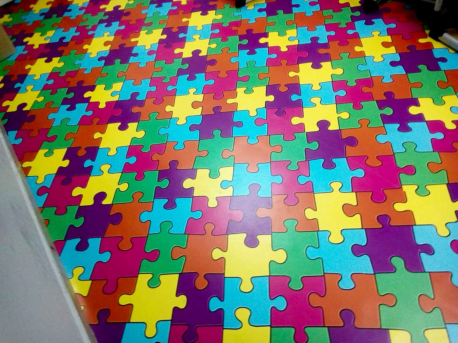 Puzzle Mineflo Yer döşeme Anaokulu Kreş Zemin Kaplama Puzzle desenli mineflo pvc yer döşeme puzzle mineflo anaokulu mineflo döşeme kreş zemin kaplama