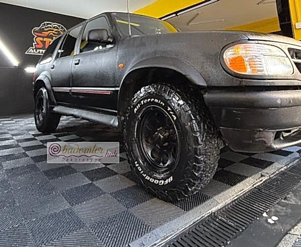 oto yıkama gri detailing yer karosu, gri oto yıkama yer karosu, gri plastik zemin kaplama, gri geçmeli garaj karosu, detailing zemin karosu gri, oto servis zemin karosu gri, showroom zemin kaplama gri